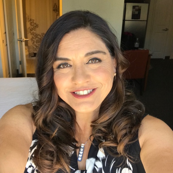 Follow me by liking me! ๐ - Picture 3 of 4